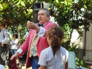 Fontana Vivace: festa con Mago Pancione